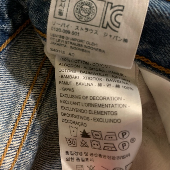 Levi’s wedgie fit - Picture 5 of 5